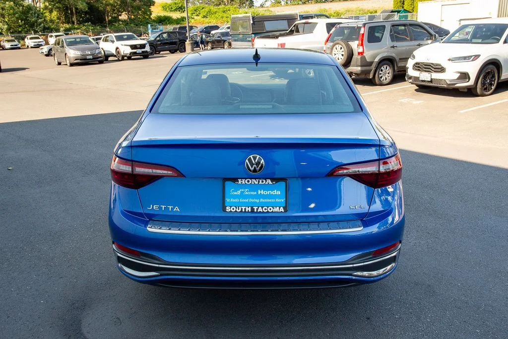 Used 2023 Blue Metallic Volkswagen 1.5T SEL image 12