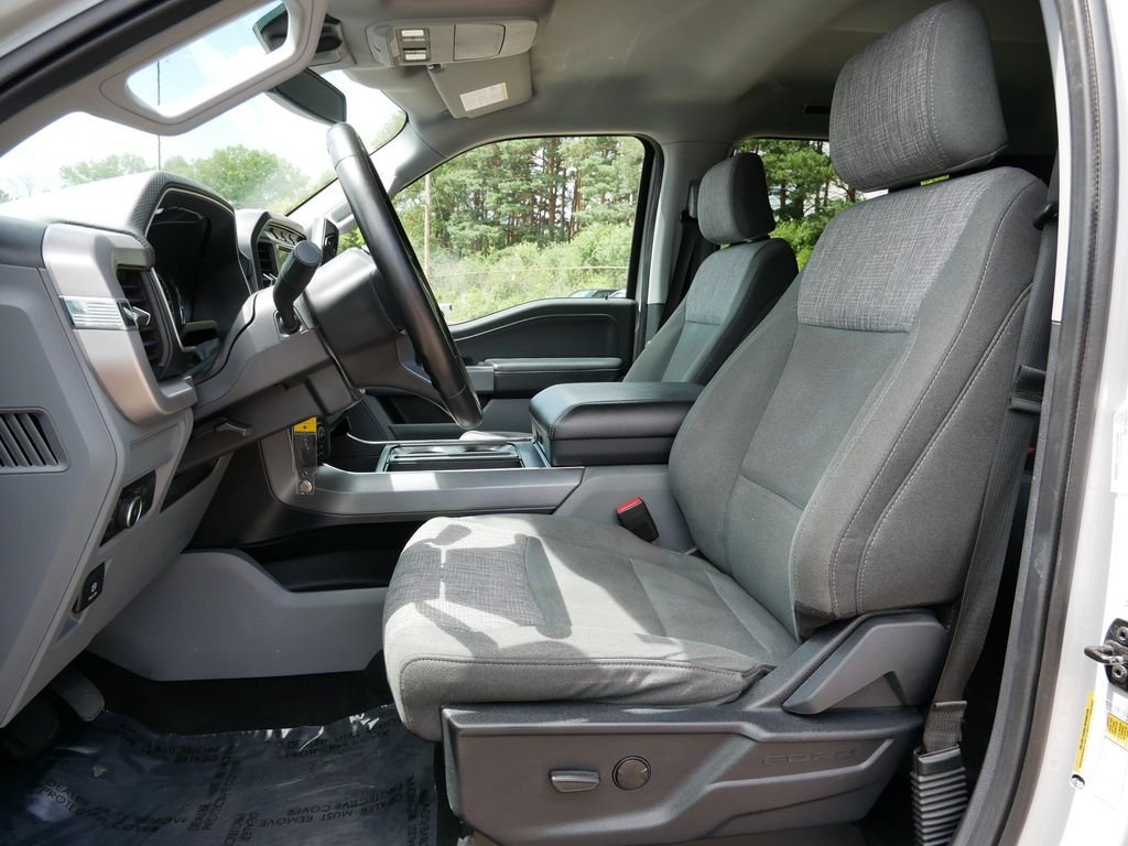 Used 2023 White Ford XLT image 15