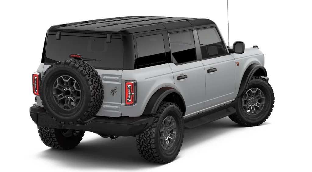 New 2026 Avalanche Gray Ford Badlands® image 3