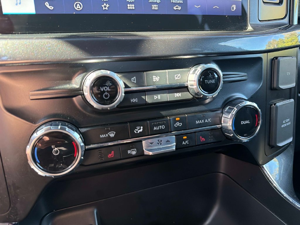 Used 2023 Red Ford XLT image 26