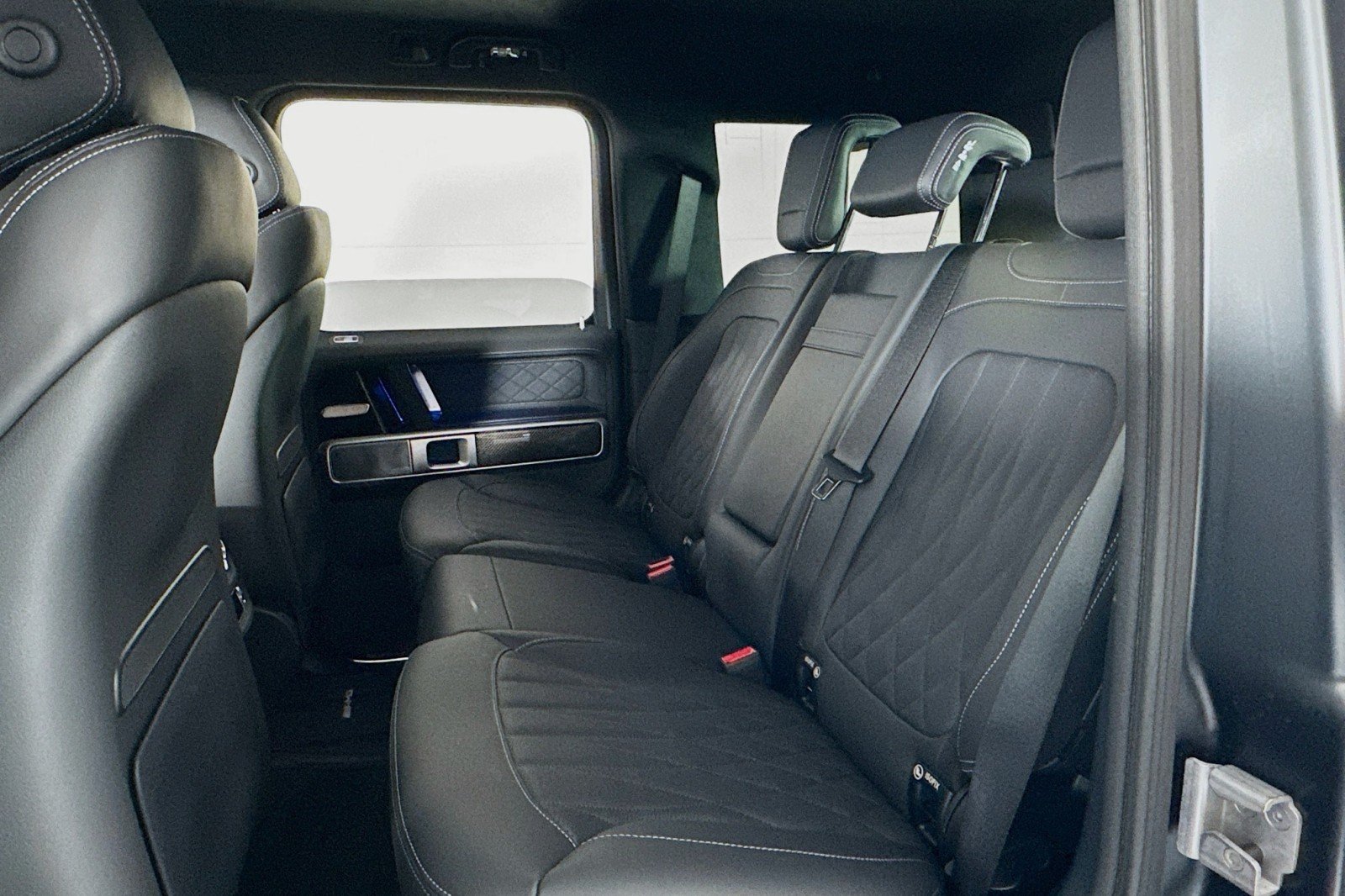 Certified Used 2025 MANUFAKTUR Night Black magno Mercedes-Benz AMG® G 63 image 8