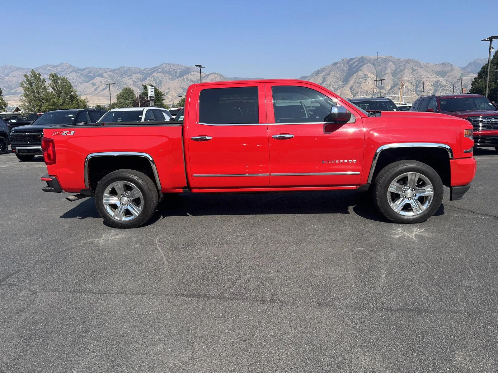 2018 Chevrolet Silverado 1500 LTZ Z71 - Photo 12