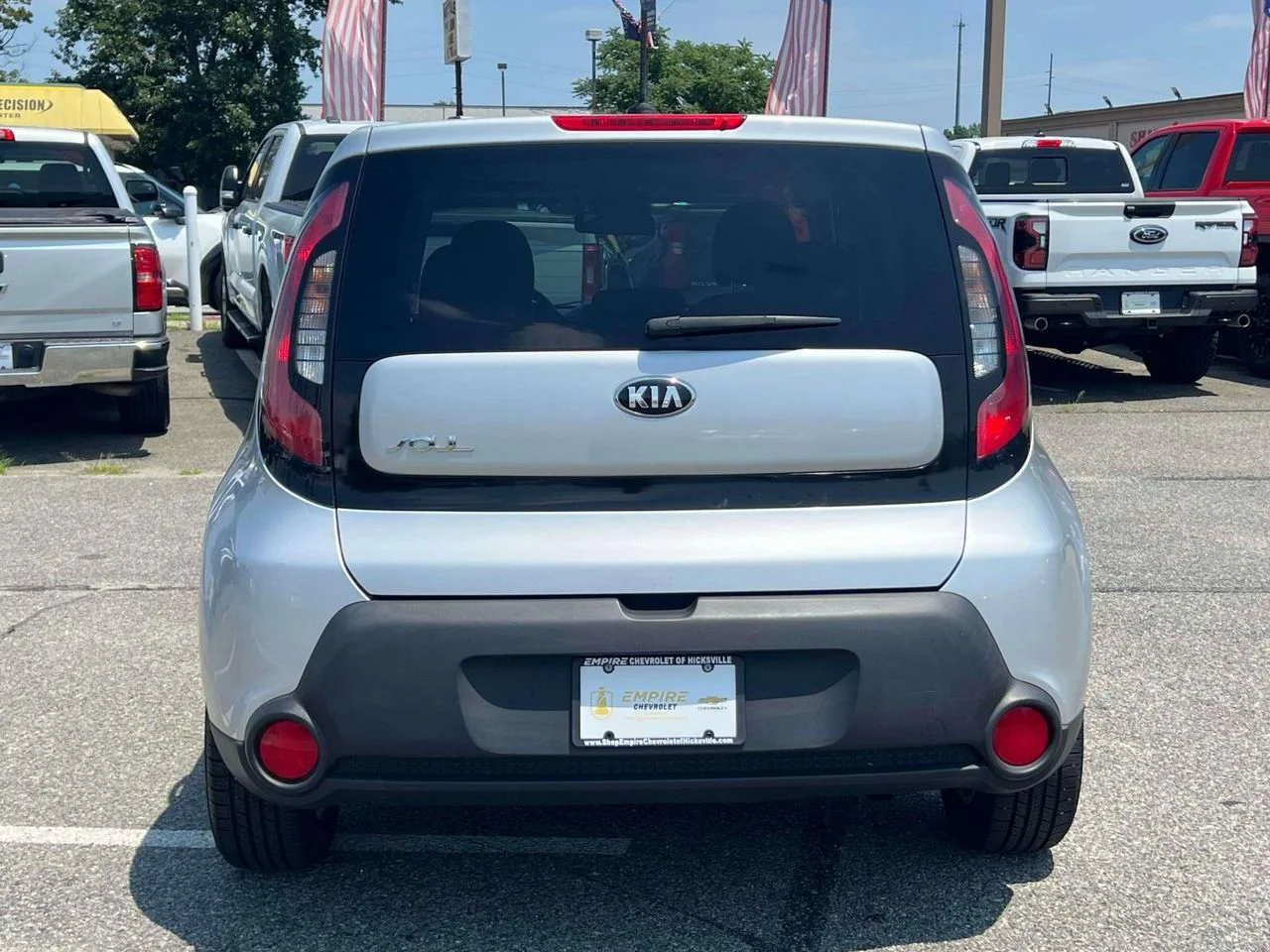 Used 2016 Bright Silver Kia Base image 6