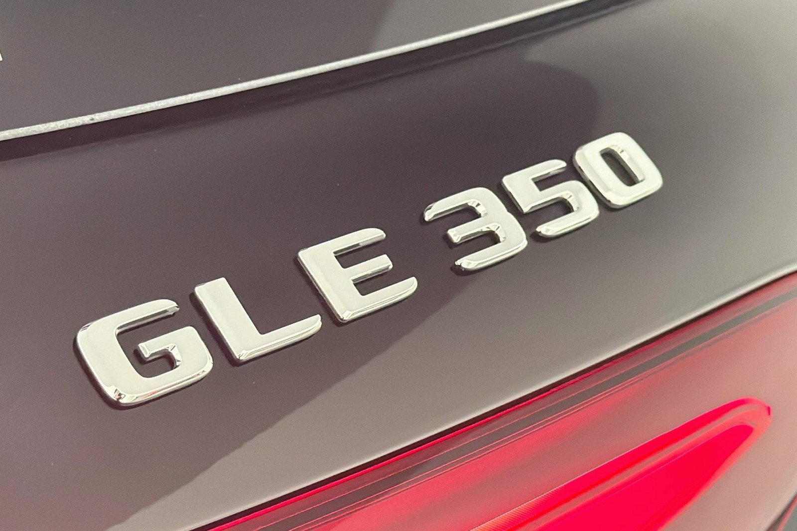 New 2026 Black Mercedes-Benz GLE 350 4MATIC® SUV image 9