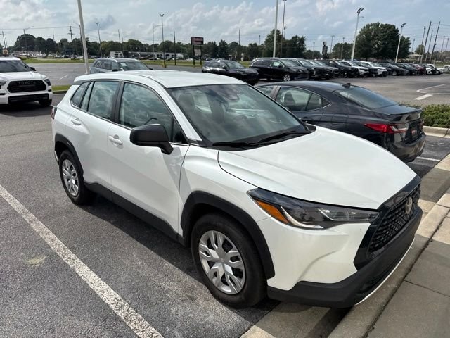 Used 2025  Toyota L image 6