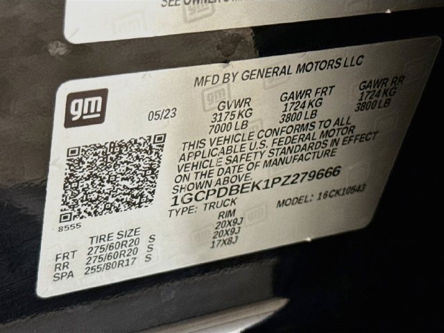 Used 2023 BLACK Chevrolet Custom image 31