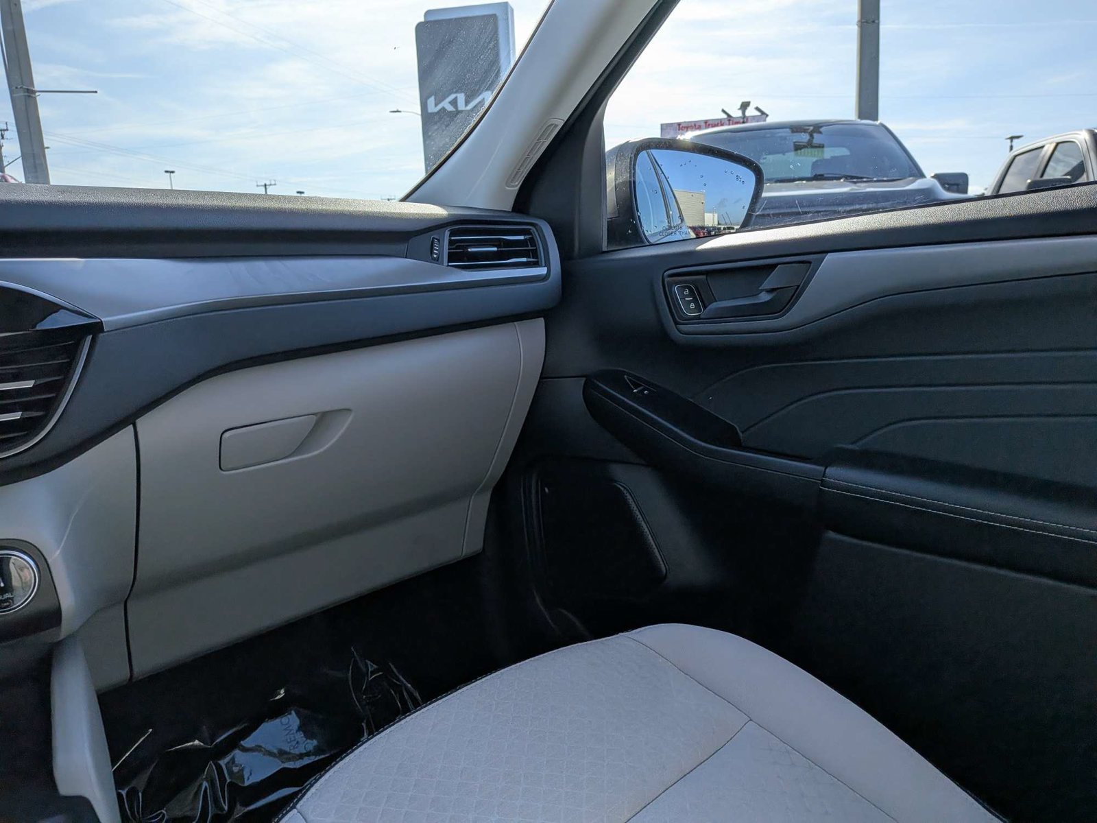 Used 2024 Black Ford Active image 16