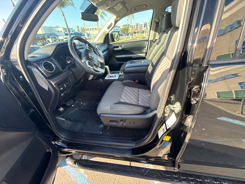 Used 2021 Midnight Black Metallic Toyota SR5 image 14