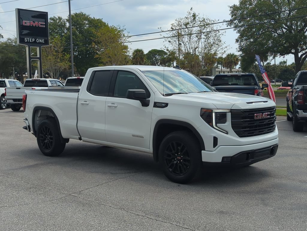 Used 2025 Summit White GMC Elevation image 8