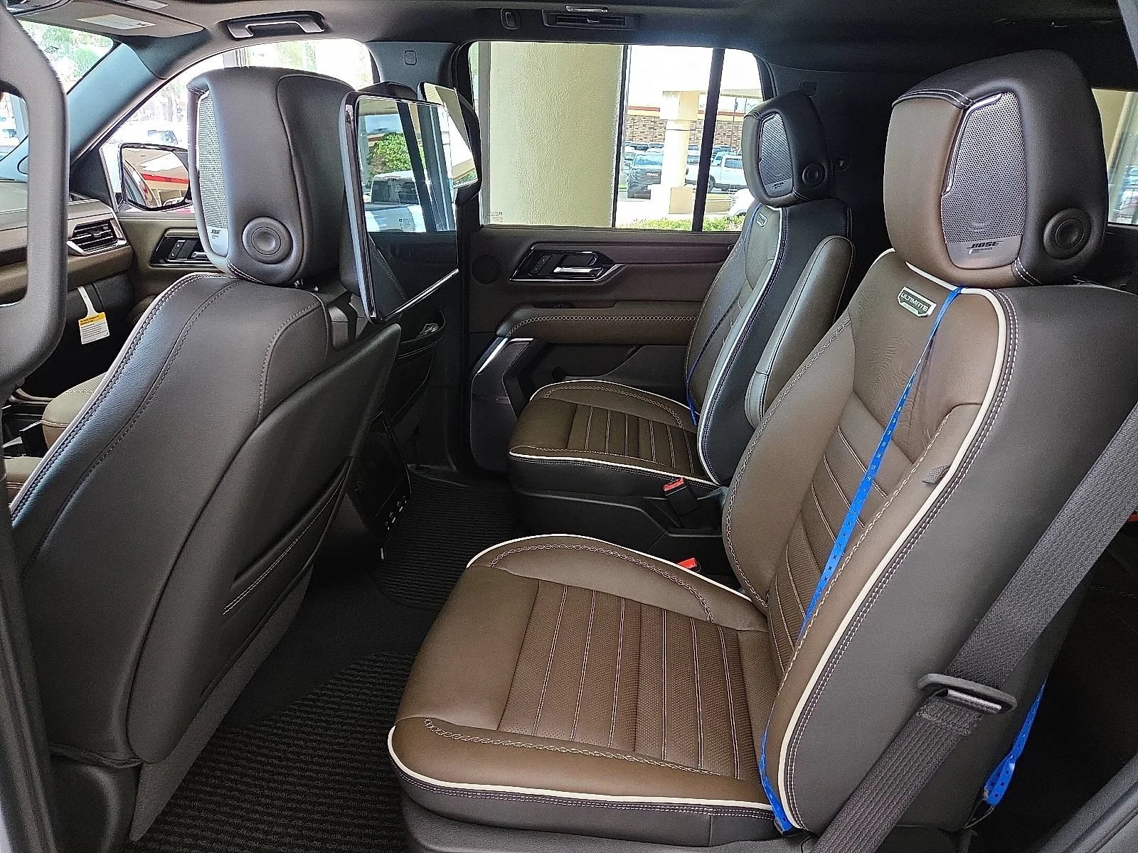 2026 GMC Yukon Denali Ultimate - Photo 7