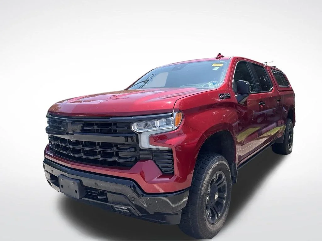 Used 2022 Red Chevrolet LTZ image 2