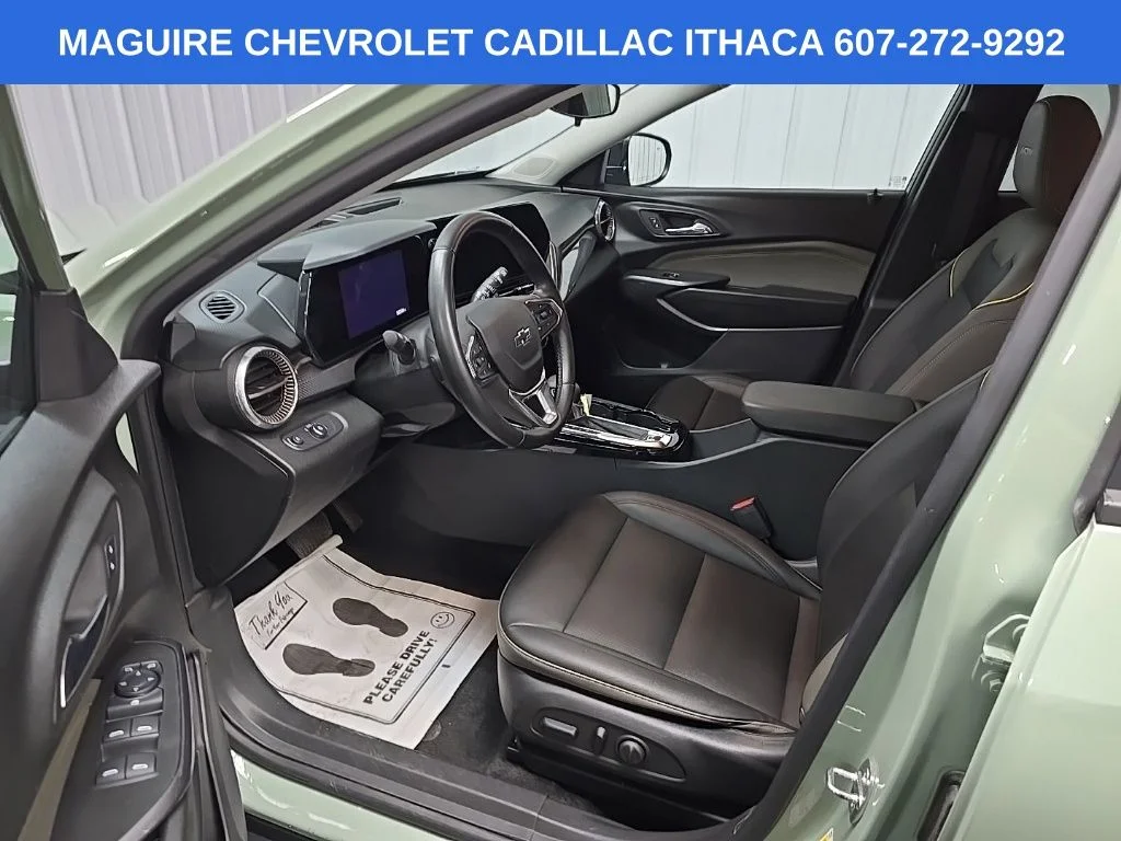 Used 2024 Green Chevrolet ACTIV image 28