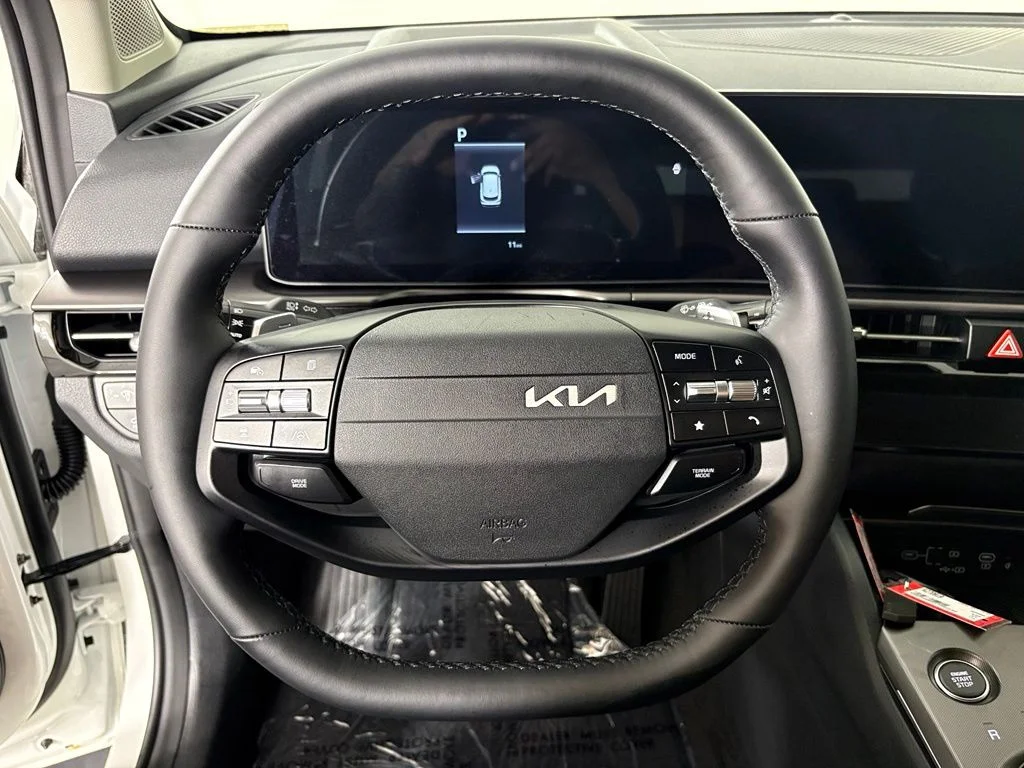 New 2027 White Kia EX image 23