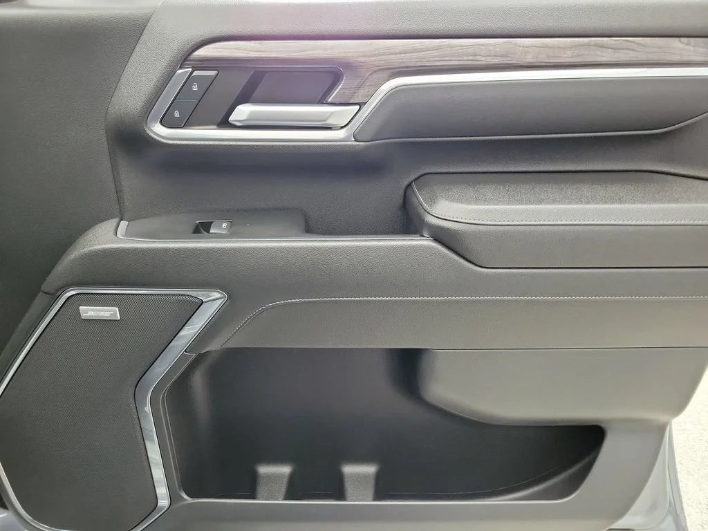 2024 Chevrolet Silverado 2500HD LTZ - Photo 23