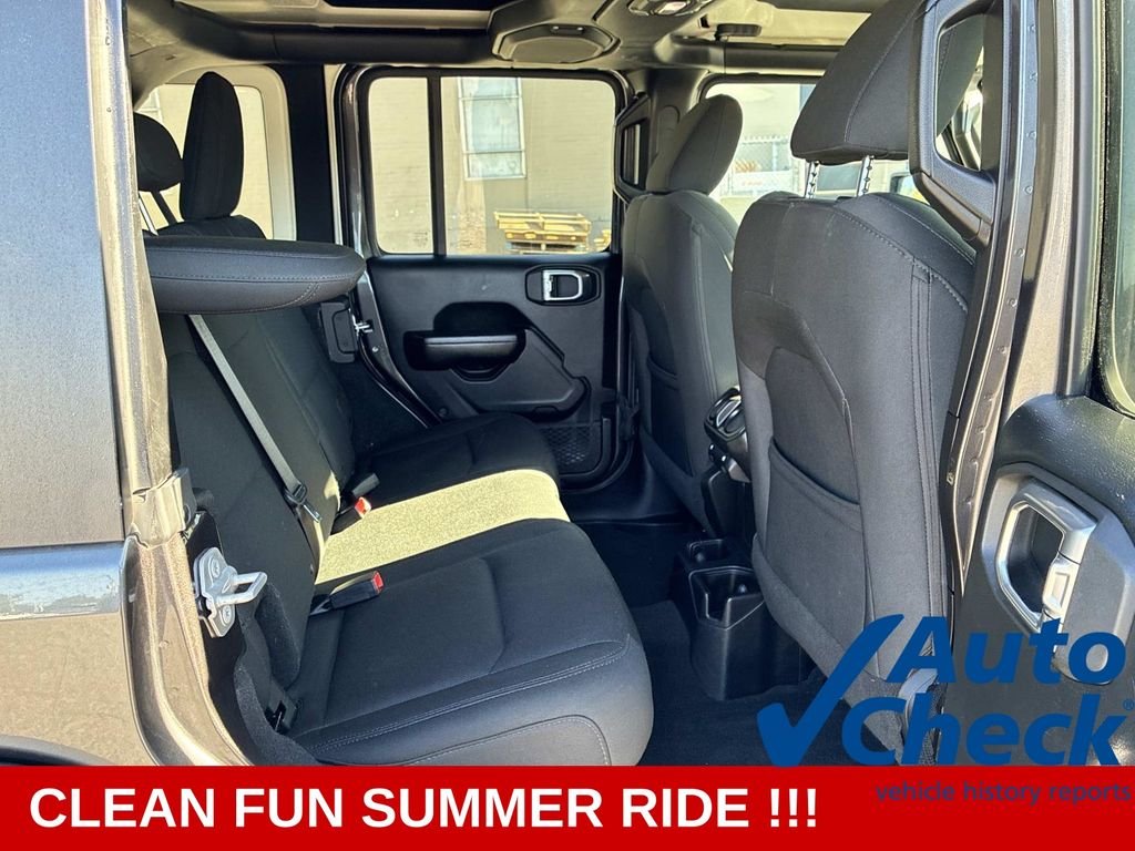Used 2018 Gray Jeep Unlimited Sport S image 11