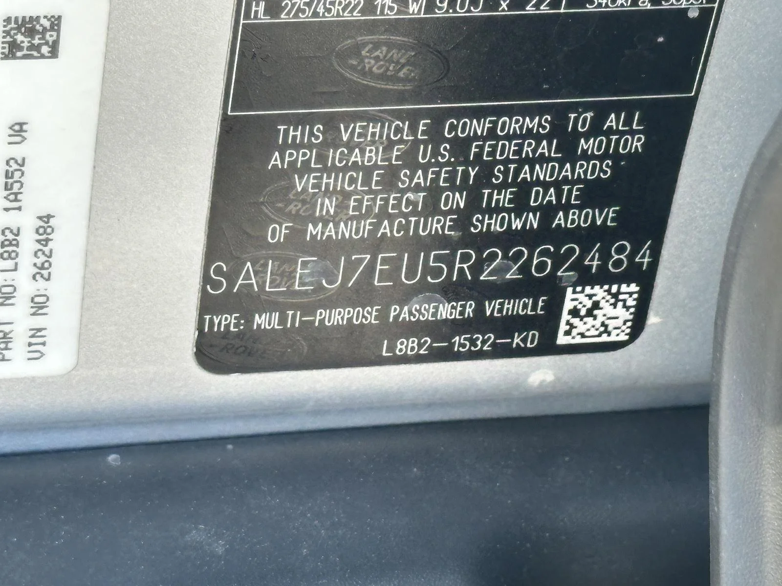 Used 2024 Hakuba Silver Metallic Land Rover S image 49