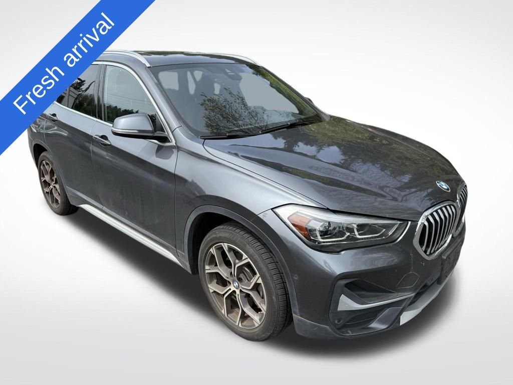 Used 2021 Mineral Gray Metallic BMW xDrive28i image 1
