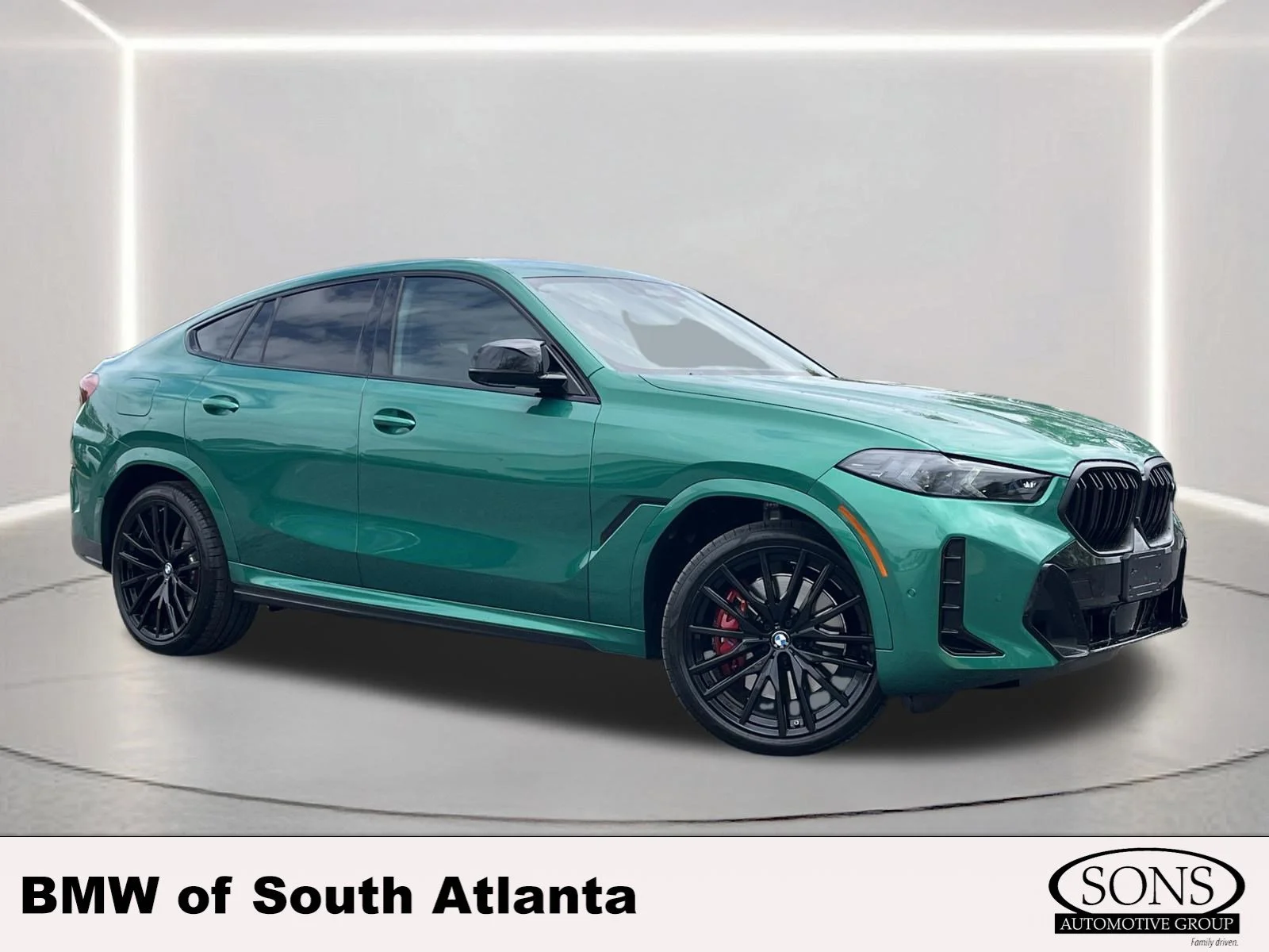 2025 BMW X6 M60i's photo
