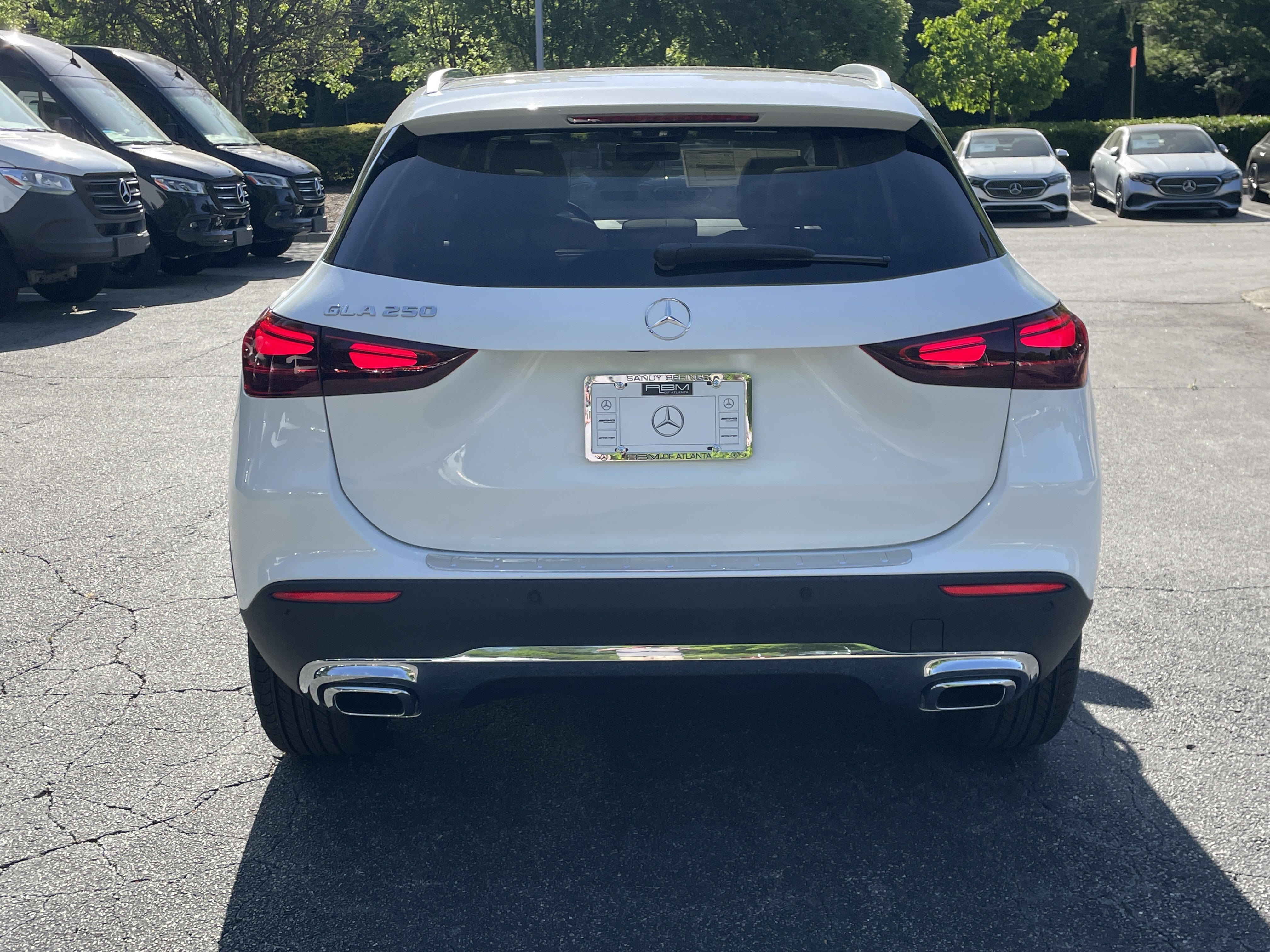 New 2026 Polar White Mercedes-Benz GLA 250 SUV image 5