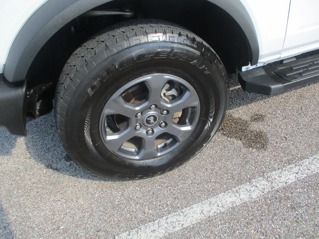 Used 2024 Oxford White Ford Big Bend image 23