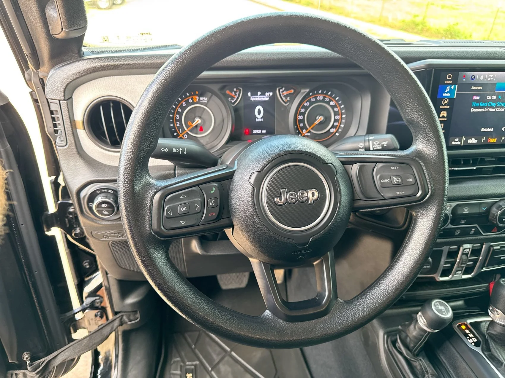 Used 2025 Black Clearcoat Jeep Nighthawk image 14
