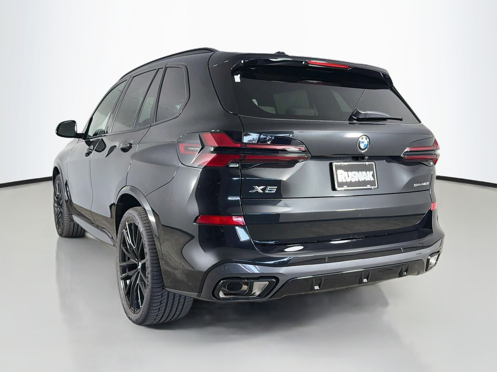 New 2026 Black Sapphire Metallic BMW sDrive40i image 5