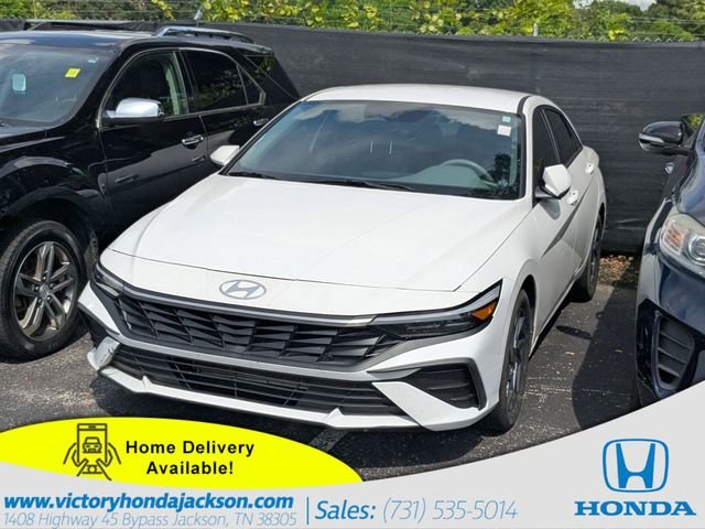 2024 Hyundai Elantra 2.0 SEL IVT's photo