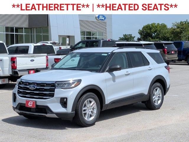 New 2026 Space White Metallic Ford Active image 52