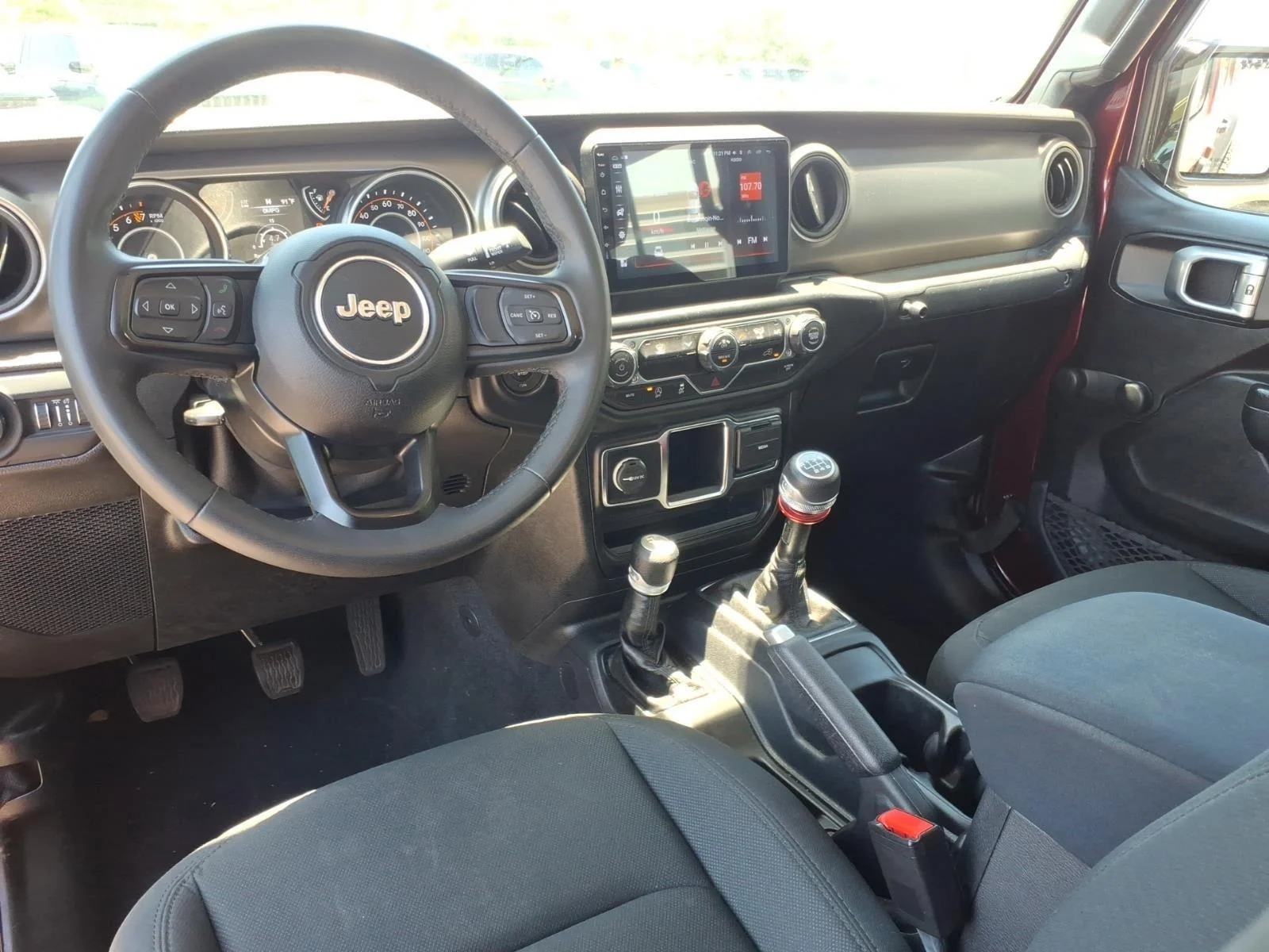 Used 2022 Snazzberry Pearlcoat Jeep Sport image 20