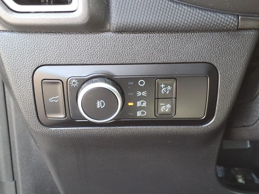 Used 2025 Beige Ford Big Bend image 14