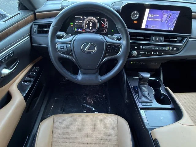 2024 Lexus ES Hybrid 300h - Photo 10