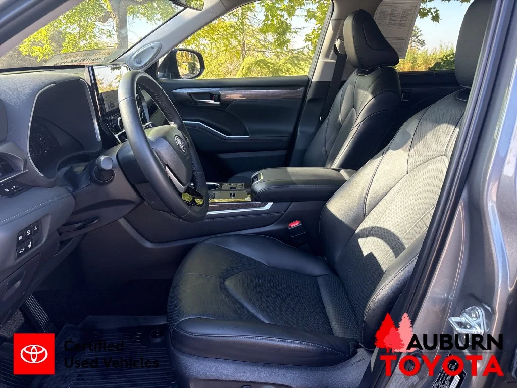 Certified Used 2025 Heavy Metal Toyota Limited image 12