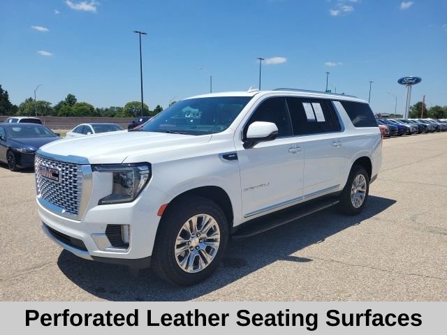 Used 2024 Summit White GMC Denali image 22