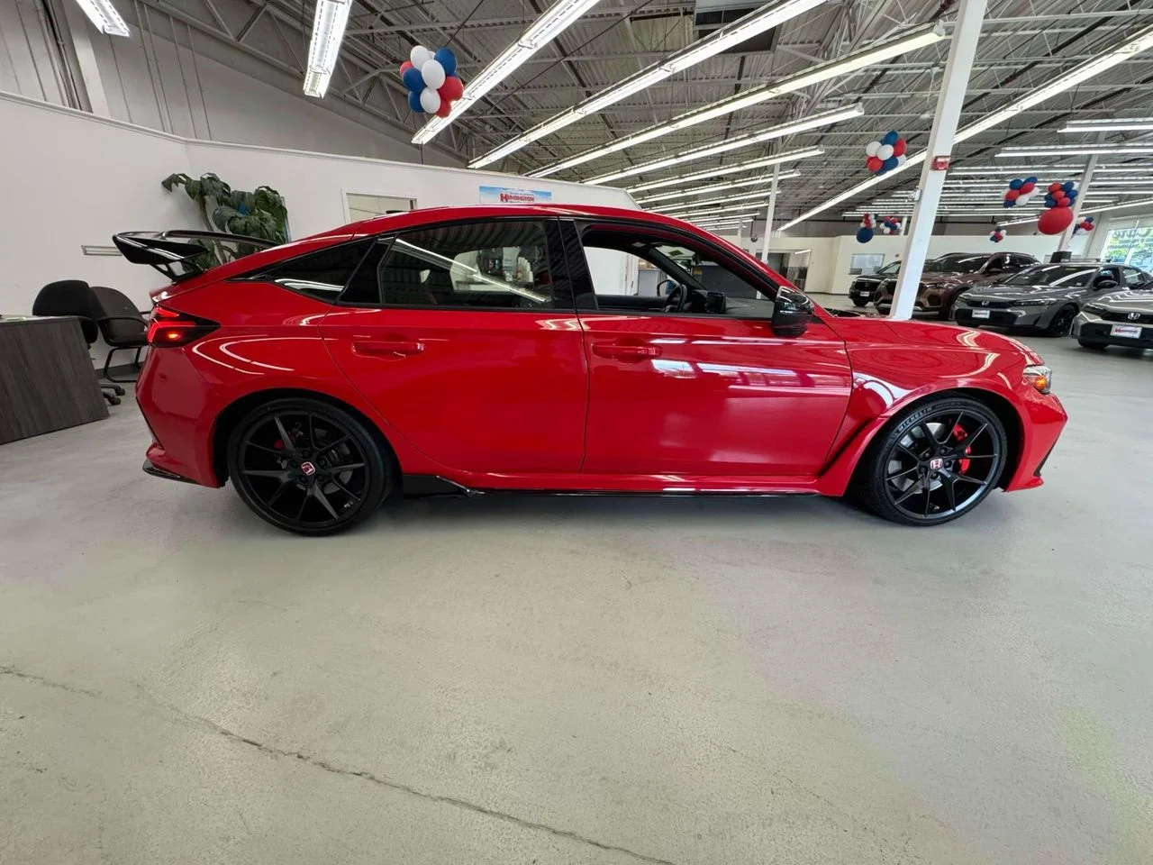 Used 2024 Rallye Red Honda  image 8