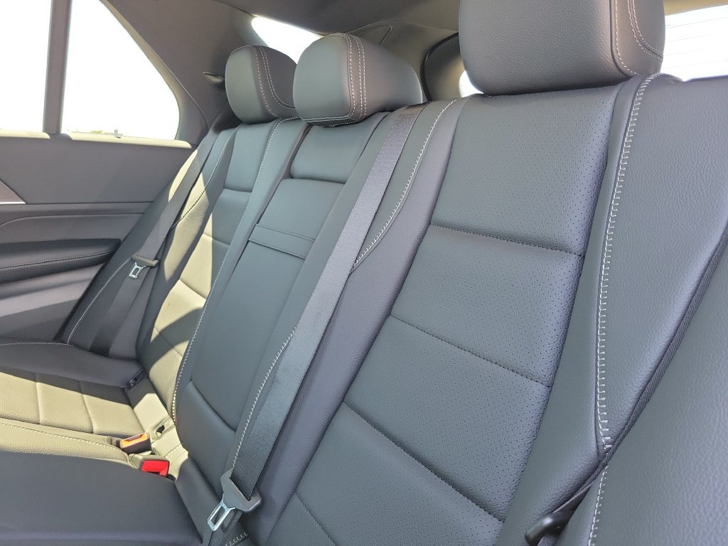 New 2027 Polar White Mercedes-Benz GLE 350 image 10