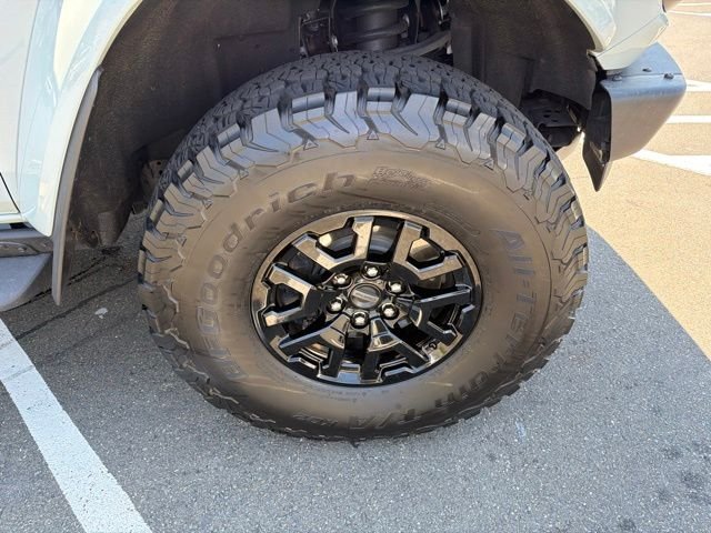 Used 2024 Green Ford Raptor image 35