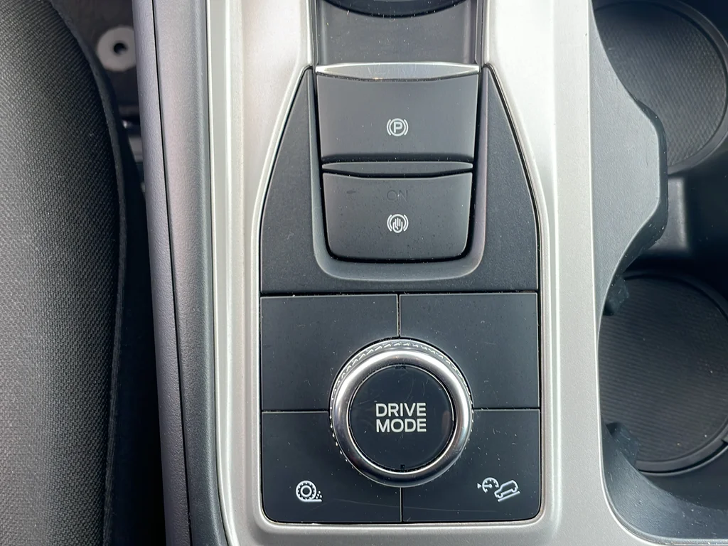 Used 2023 Blue Ford XLT image 22