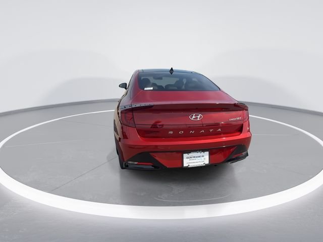 Used 2023 Red Hyundai Limited image 7