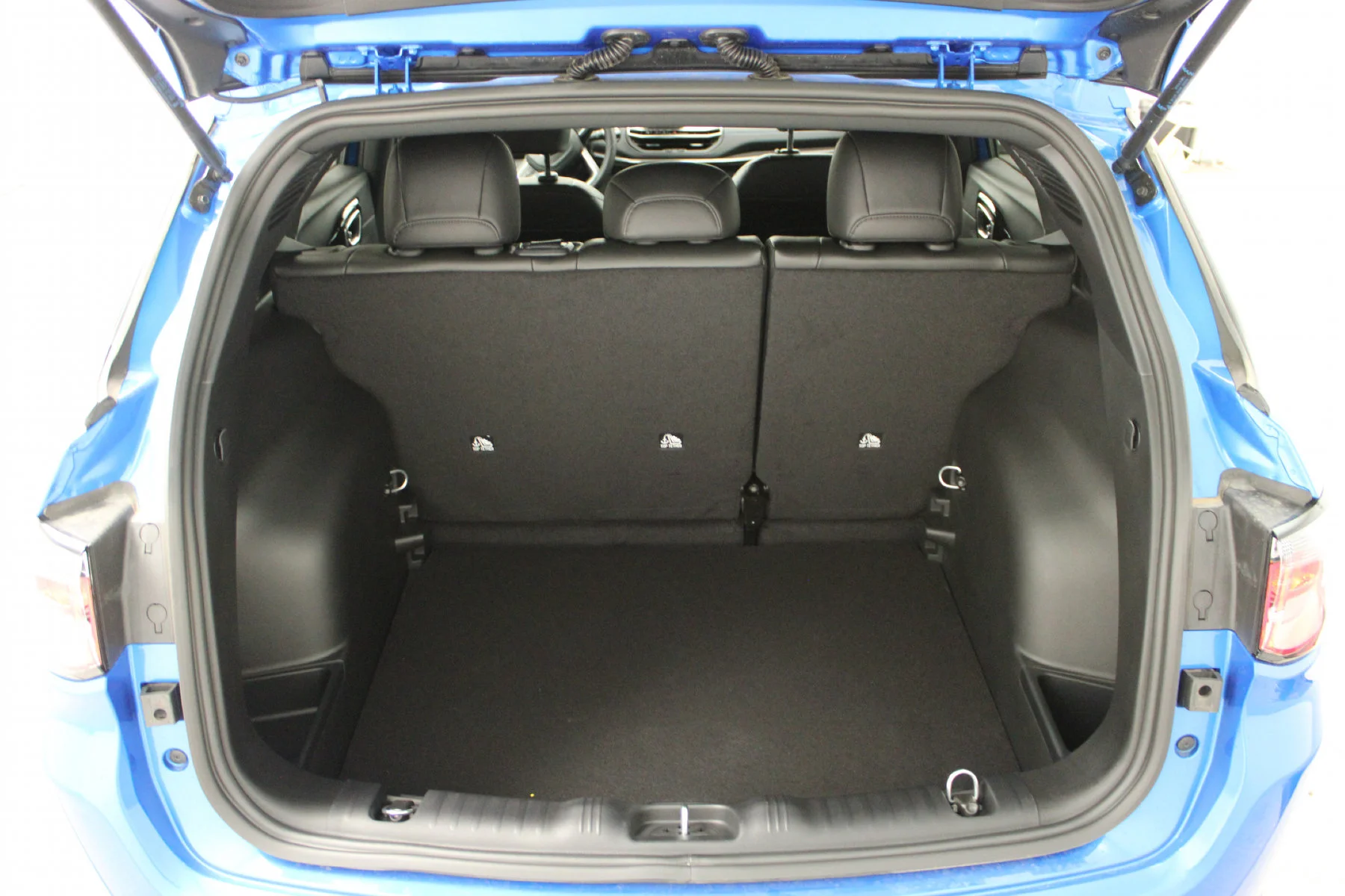 2025 Jeep Compass Latitude - Photo 17