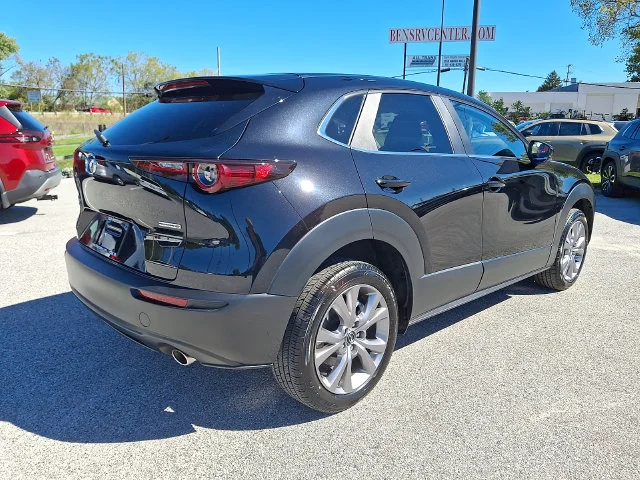 Used 2021 Black Mazda Select image 6