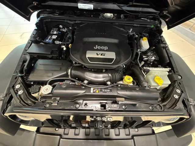 Used 2017 Black Clearcoat Jeep Sport image 16