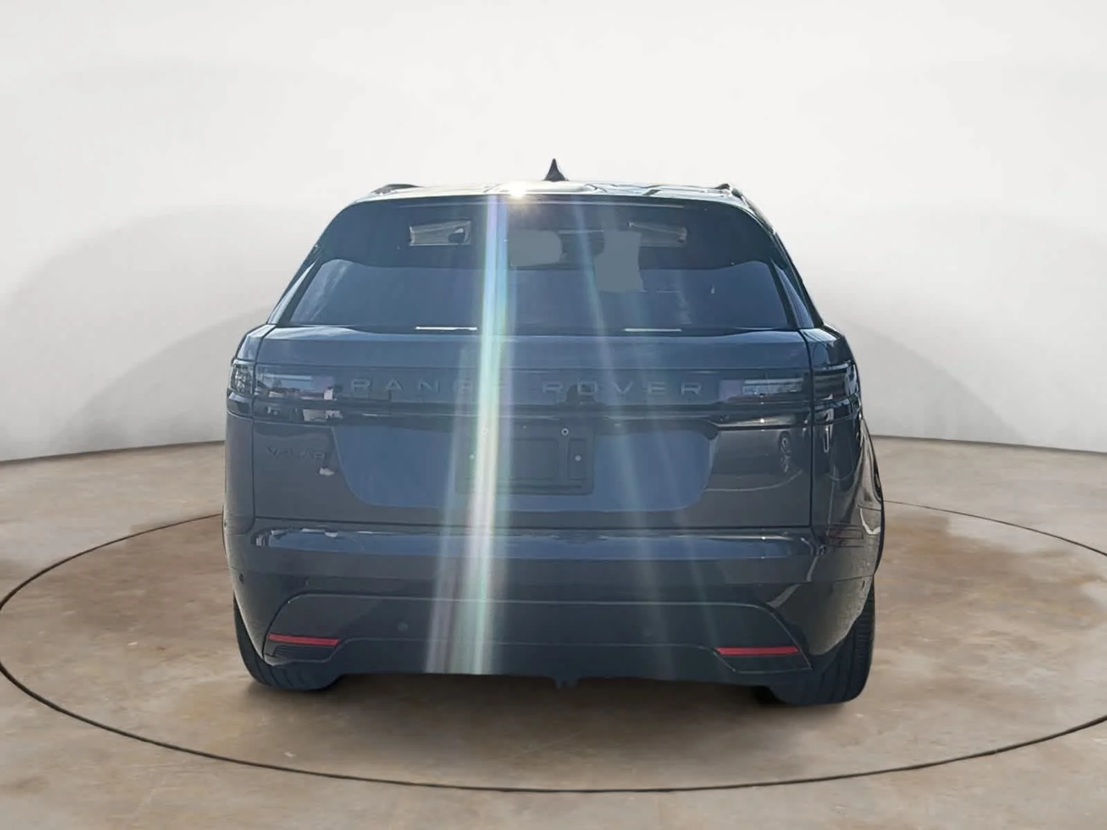 New 2026 Varesine Blue LAND ROVER Dynamic SE image 4