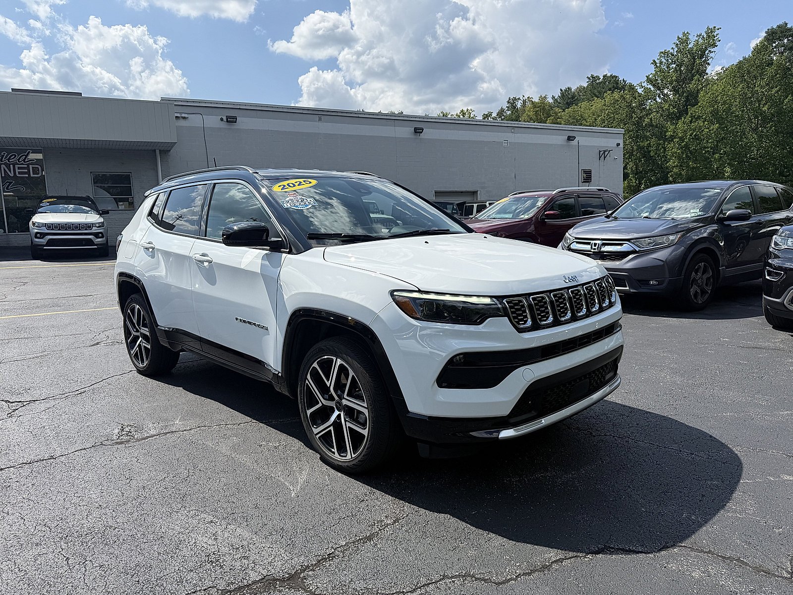 Used 2025 Bright White Clearcoat Jeep Limited image 11