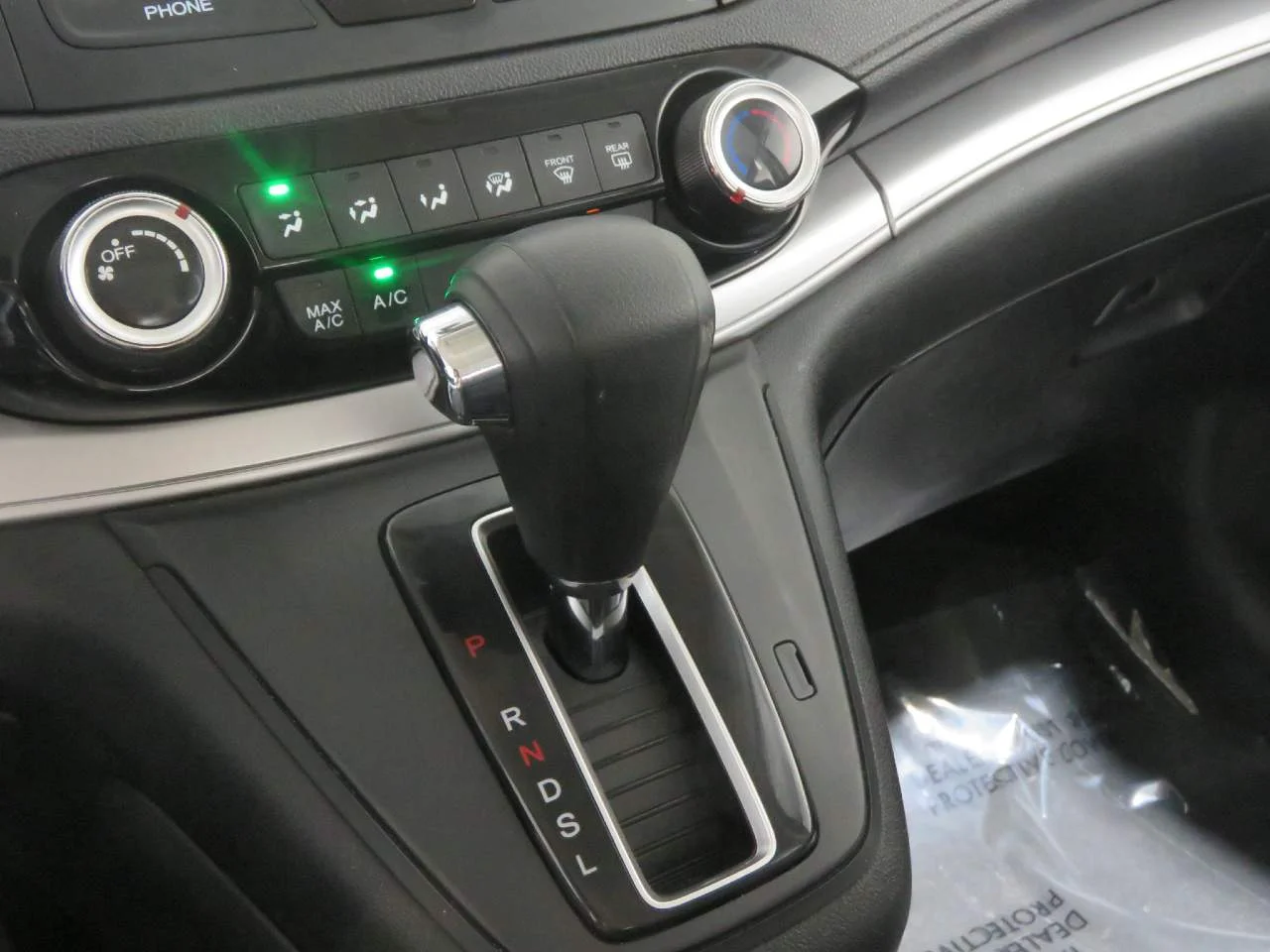 2015 Honda CR-V LX - Photo 16