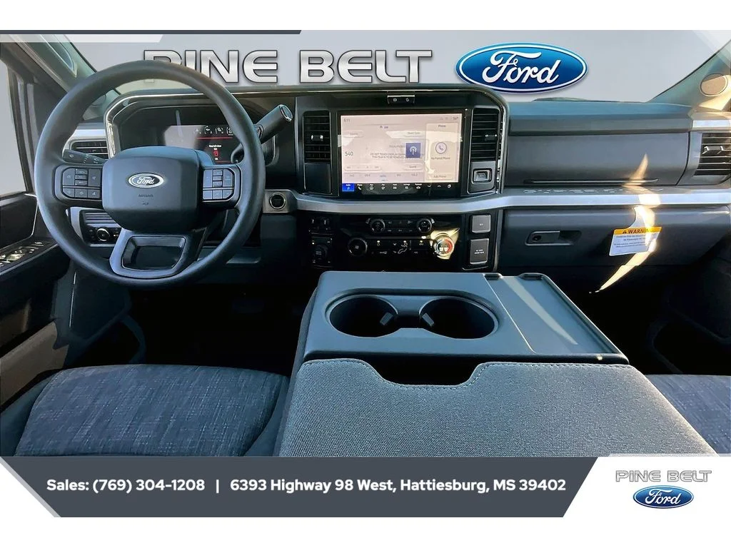 New 2026 Oxford White Ford F-250® XLT image 14