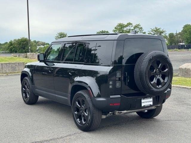 New 2026 Santorini Black Land Rover S image 3