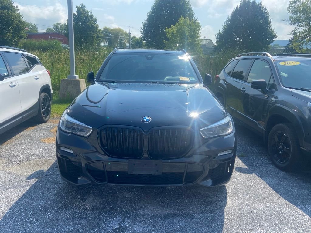 Used 2019 Black Sapphire Metallic BMW xDrive50i image 2