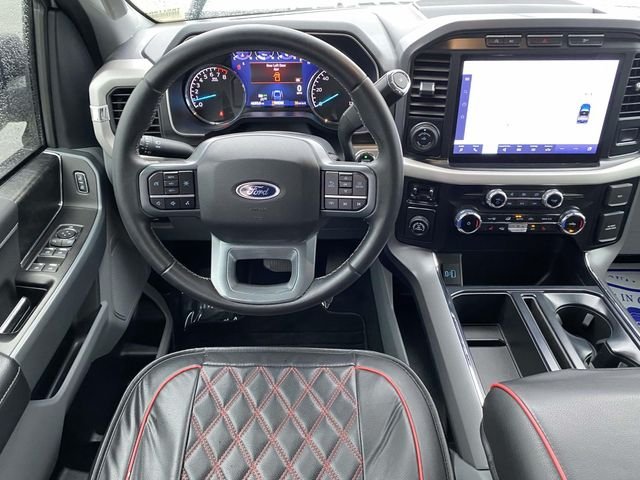 Used 2023 White Ford XLT image 5