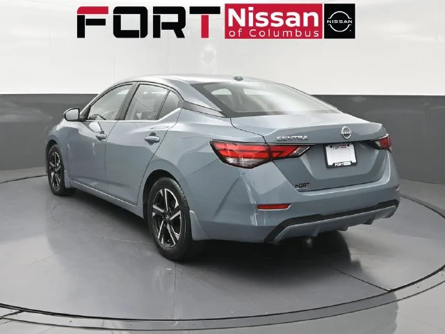 Used 2025 Gray Nissan SV image 5
