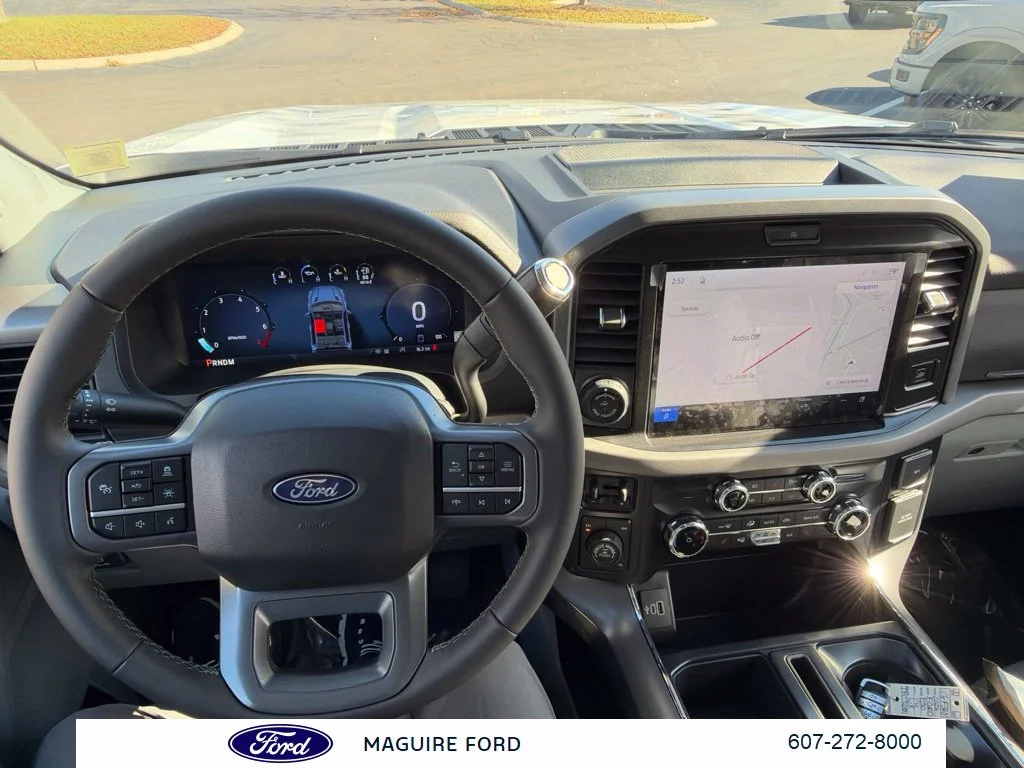New 2026 Oxford White Ford XLT image 15